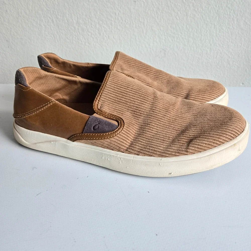 OluKai Lae'ahi Kapa Mens 10.5 Tan Brown Corduroy Leather Slip On Sneakers 10446